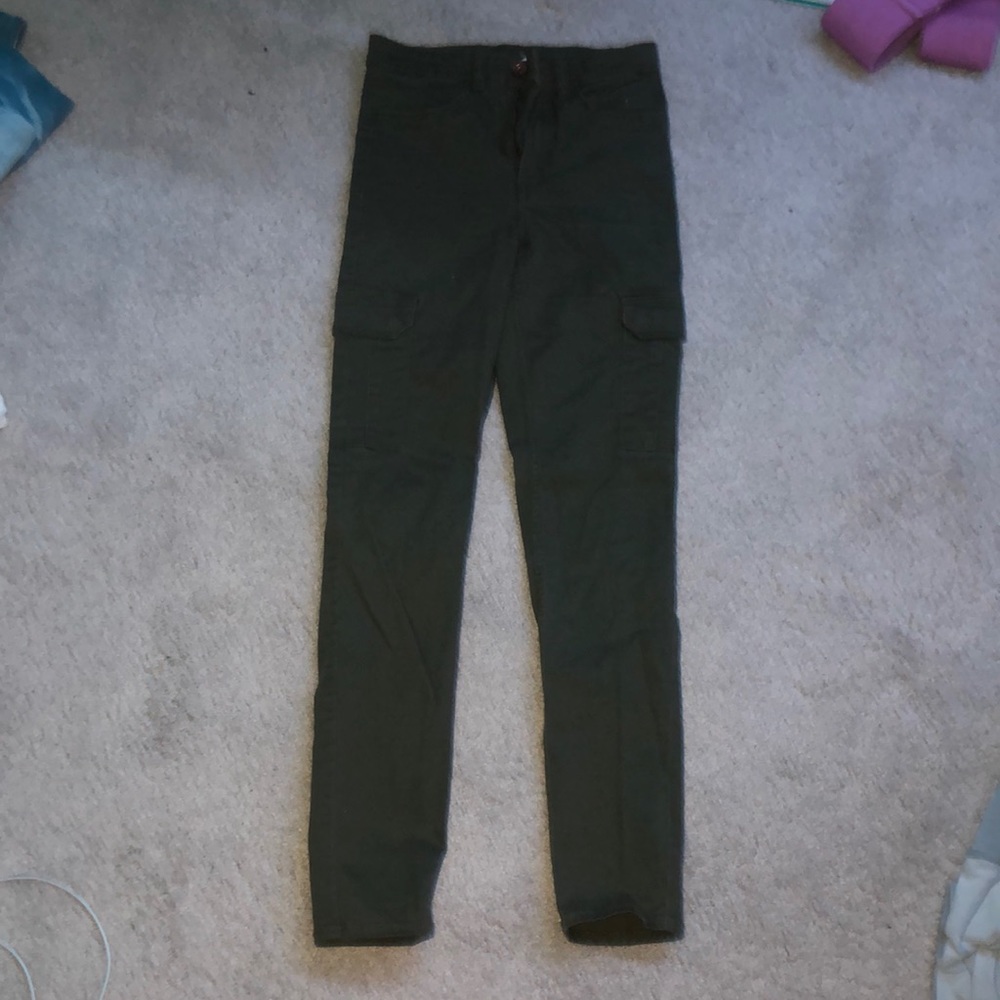 Tight cargo green jeans
